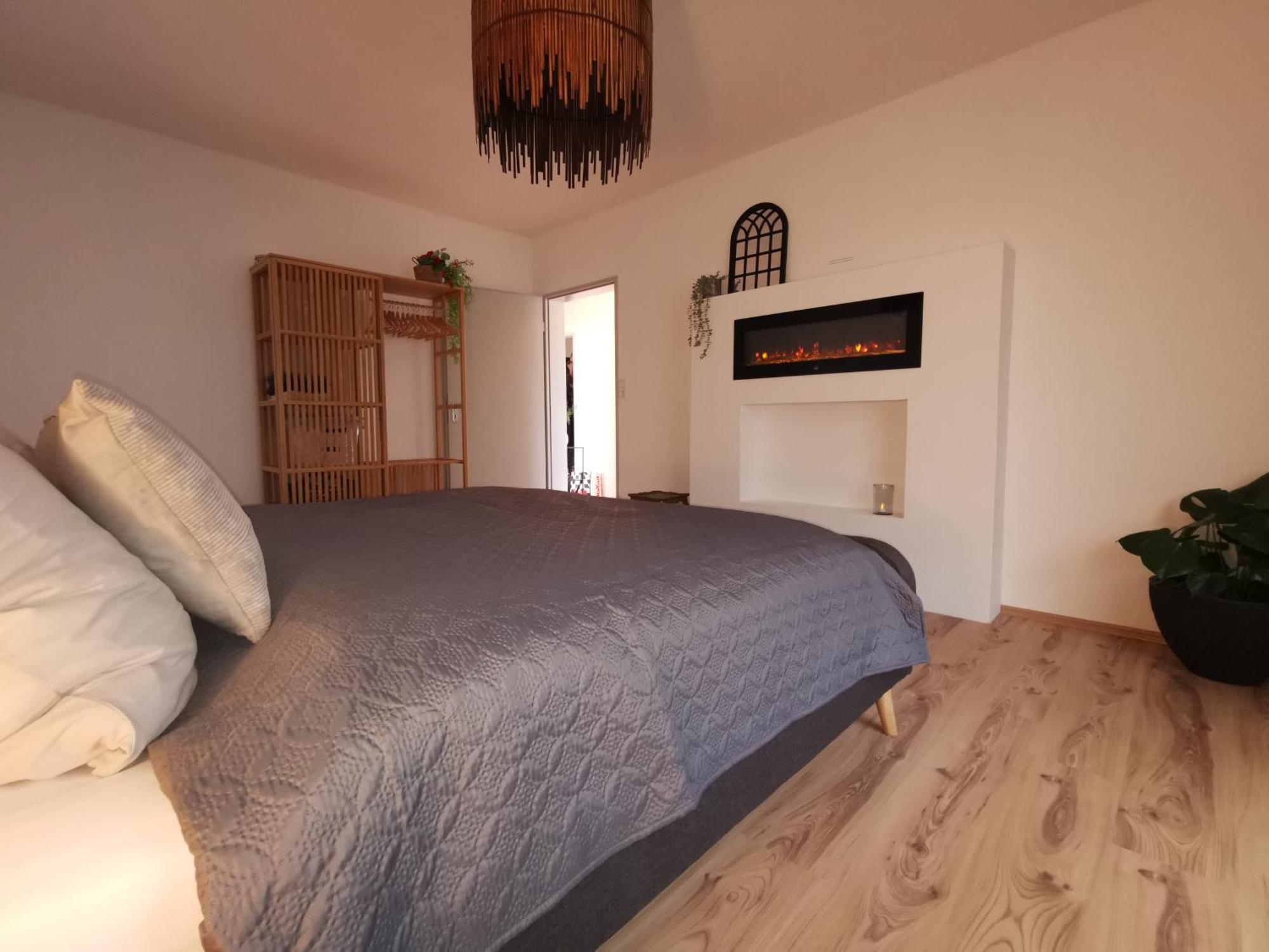 Up Wulkje21 Neu Renovierte Wohnung Mit Pkw Stellplatz Emden Bagian luar foto